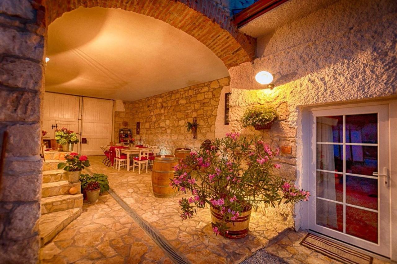 Haus Diogenes Daire Mörbisch am See Dış mekan fotoğraf